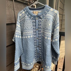 Dale of Norway Classic Wool Women’s Cardigan